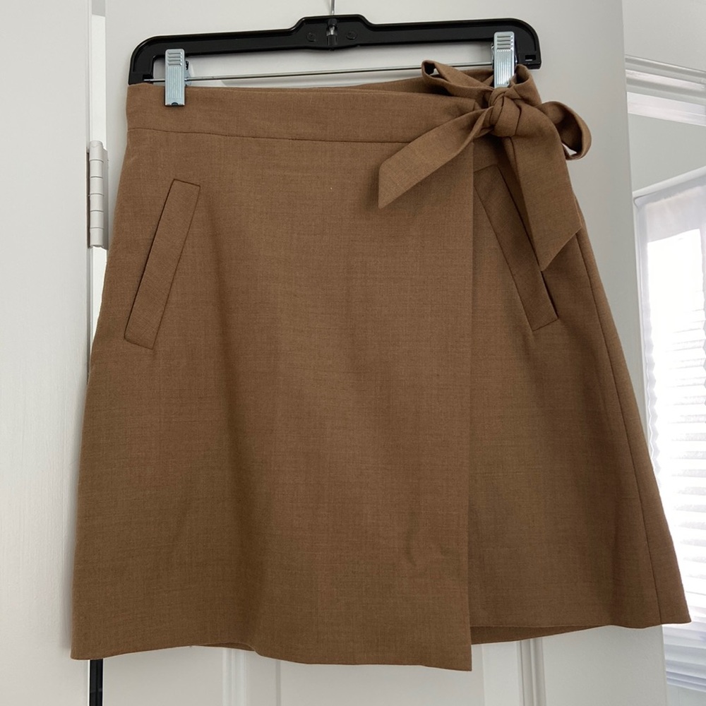 Jcrew skirt size 2, great condition!